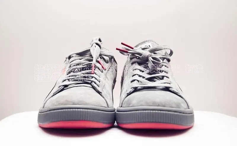 意昂体育3娱乐用176五八27从百度百聘超舒适脚感运动鞋与棉袜的完美搭配：打造
轻盈透气之旅