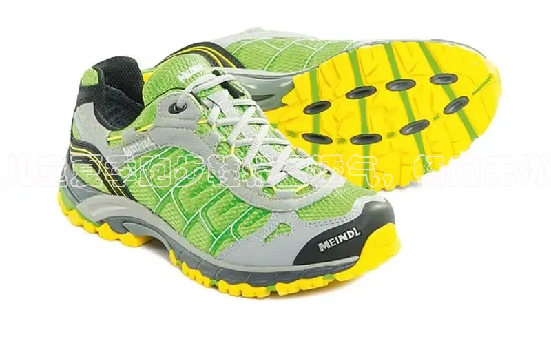 意昂3平台注册网页版携程儿童夏季跑步鞋轻盈透气，畅跑无忧