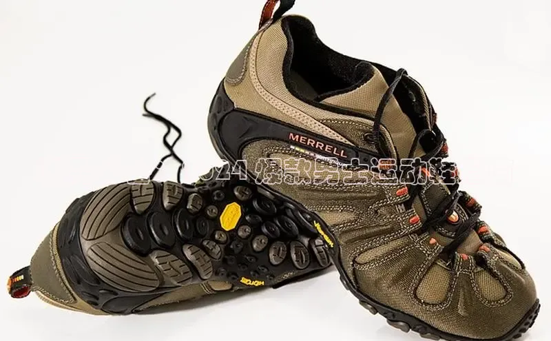 意昂3手机版官网宇信科技潮男必备：2024 爆款男士运动鞋指南