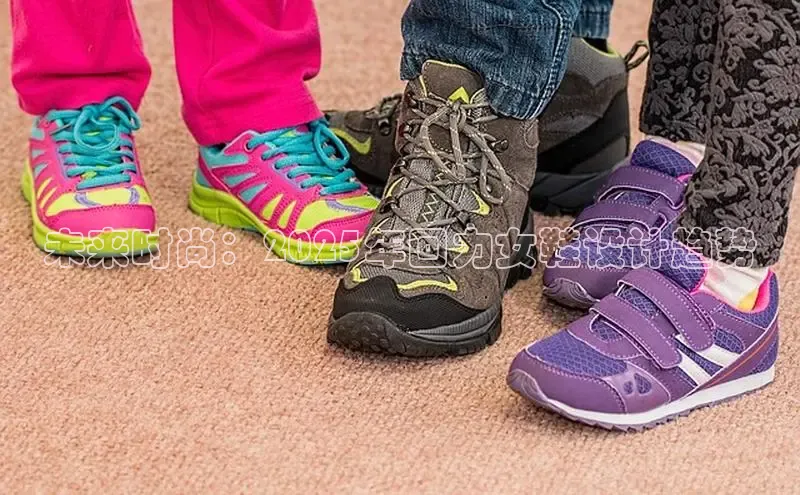 未来时尚：2025年回力女鞋设计趋势