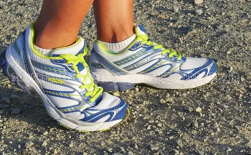 2025新款轻运动鞋：激发年轻活力的时尚之选